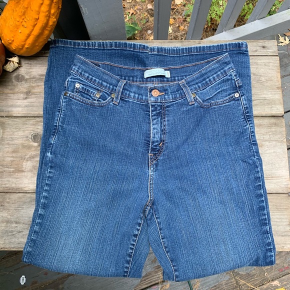LEVIS 512 Bootcut Jeans - Picture 3 of 10
